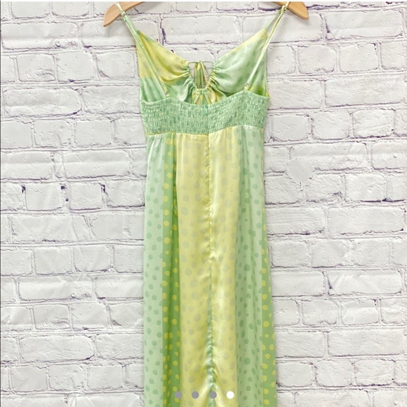 Green Polka Dot Slit Dress - Picture 4 of 4